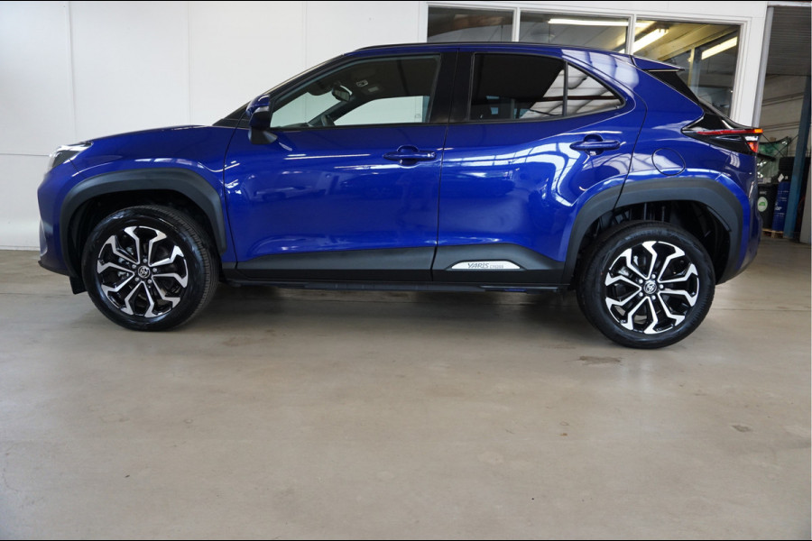 Toyota Yaris Cross 1.5 Hybrid adaptive cruise control | android auto / apple carplay