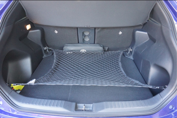 Toyota Yaris Cross 1.5 Hybrid adaptive cruise control | android auto / apple carplay