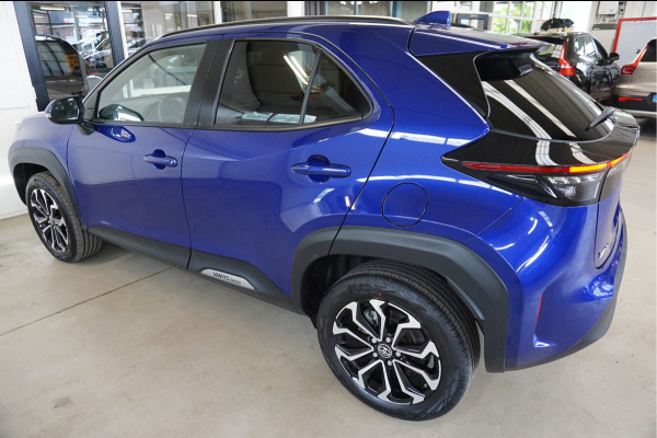 Toyota Yaris Cross 1.5 Hybrid adaptive cruise control | android auto / apple carplay
