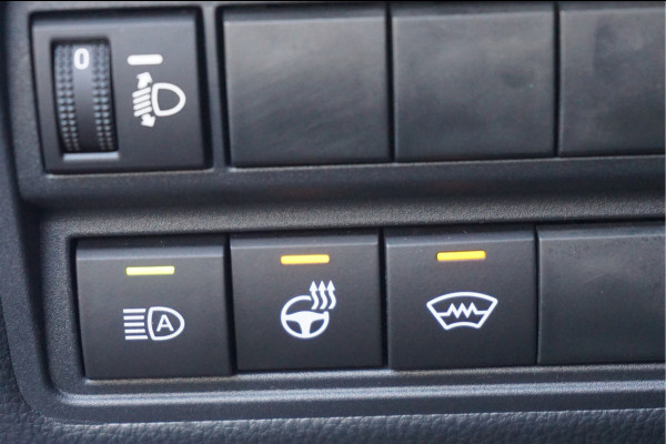 Toyota Yaris Cross 1.5 Hybrid adaptive cruise control | android auto / apple carplay