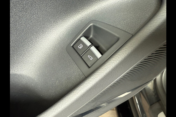 Audi Q8 60 TFSI e quattro S Line Comp Pano|RS Seat|HuD|Memory