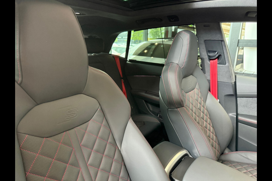 Audi Q8 60 TFSI e quattro S Line Comp Pano|RS Seat|HuD|Memory