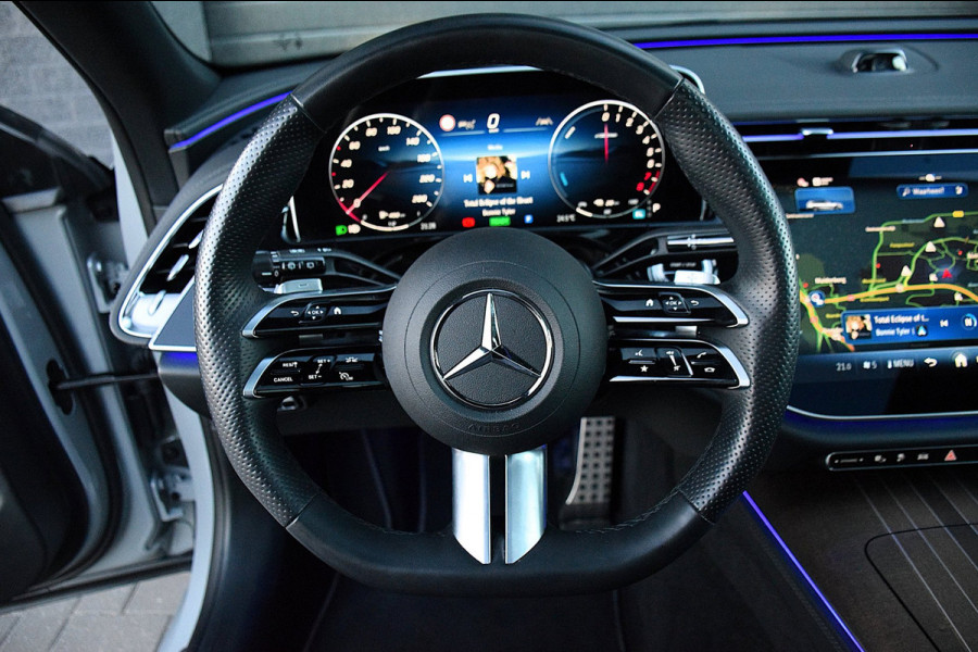 Mercedes-Benz E-Klasse Estate 300 e Exclusive Line*AMG Pakket*PANO*Trekhaak*Dubbel scherm*35Dkm