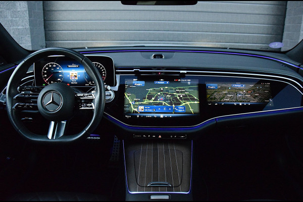 Mercedes-Benz E-Klasse Estate 300 e Exclusive Line*AMG Pakket*PANO*Trekhaak*Dubbel scherm*35Dkm