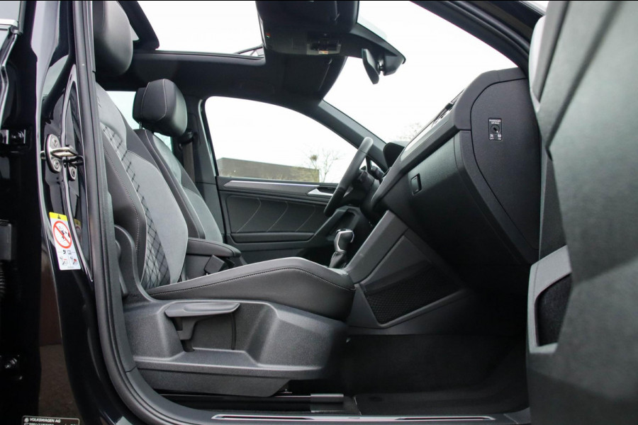 Volkswagen Tiguan 1.5 TSI R-Line Business+ 150pk DSG! NIEUW|Panoramadak|Virtual Cockpit|IQ LED Plus|NAVI|ACC|Lane|Harman Kardon|19