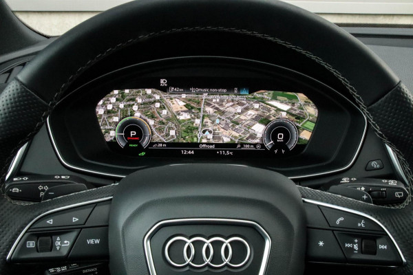 Audi Q5 50 TFSI e Quattro Competition Pro Line S S-Line 299pk Automaat! NIEUW MODEL|Luchtvering|Panoramadak|Virtual Cockpit|Matrix