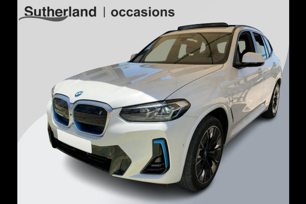BMW iX3 High Executive 80 kWh | Bellen voor bezichtiging! | 285 PK | Nieuw binnen, meer foto's volgen! | M Pakket | Panoramadak | 360 graden camera | Sportstoelen | Harman/kardon | Keyless entry | Elektrische achterklep | Stoelverwarming | Head Up Display