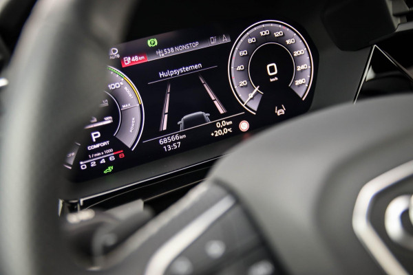Audi A3 Sportback 40 TFSI e PHEV S Edition S-line 204pk S-Tronic! 1e|DLR|Panoramadak|Virtual Cockpit|Kuipstoelen|LED Matrix|Black