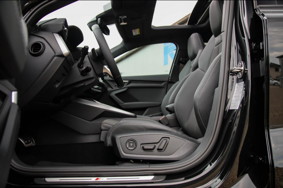 Audi A3 Sportback 40 TFSI e PHEV S Edition S-line 204pk S-Tronic! 1e|DLR|Panoramadak|Virtual Cockpit|Kuipstoelen|LED Matrix|Black