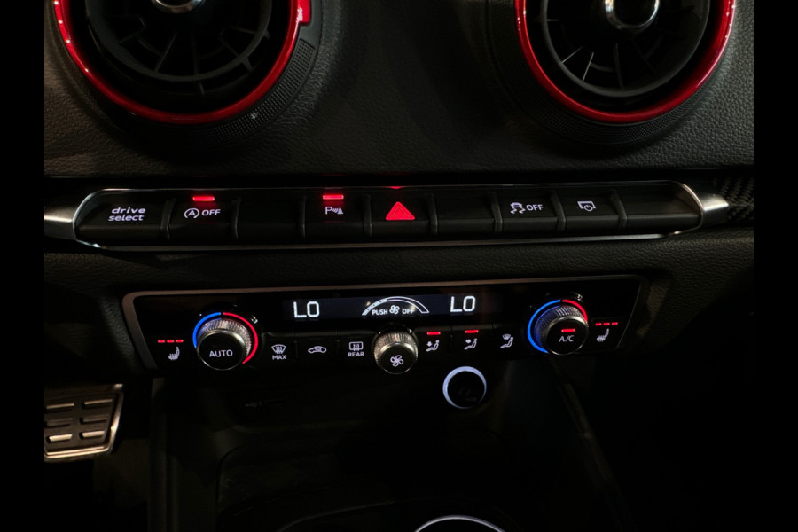 Audi RS3 Limousine 2.5 TFSI quattro Pano|RS Seat|Keyless|B&O