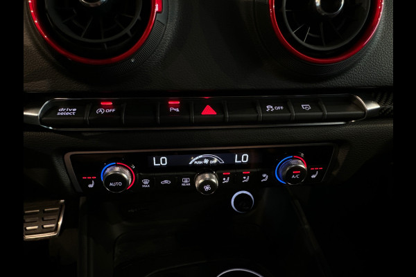 Audi RS3 Limousine 2.5 TFSI quattro Pano|RS Seat|Keyless|B&O