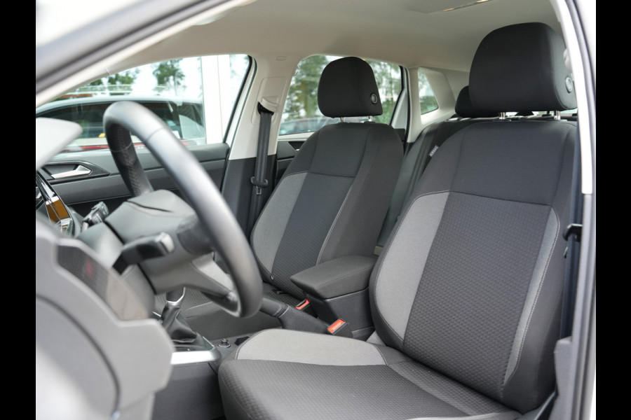 Volkswagen Polo 1.0 TSI Life Business | Cruise Control Adaptief | Draadloze Telefoonlader |