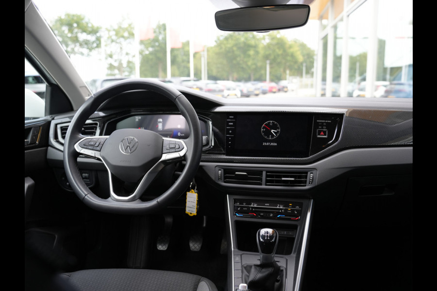 Volkswagen Polo 1.0 TSI Life Business | Cruise Control Adaptief | Draadloze Telefoonlader |