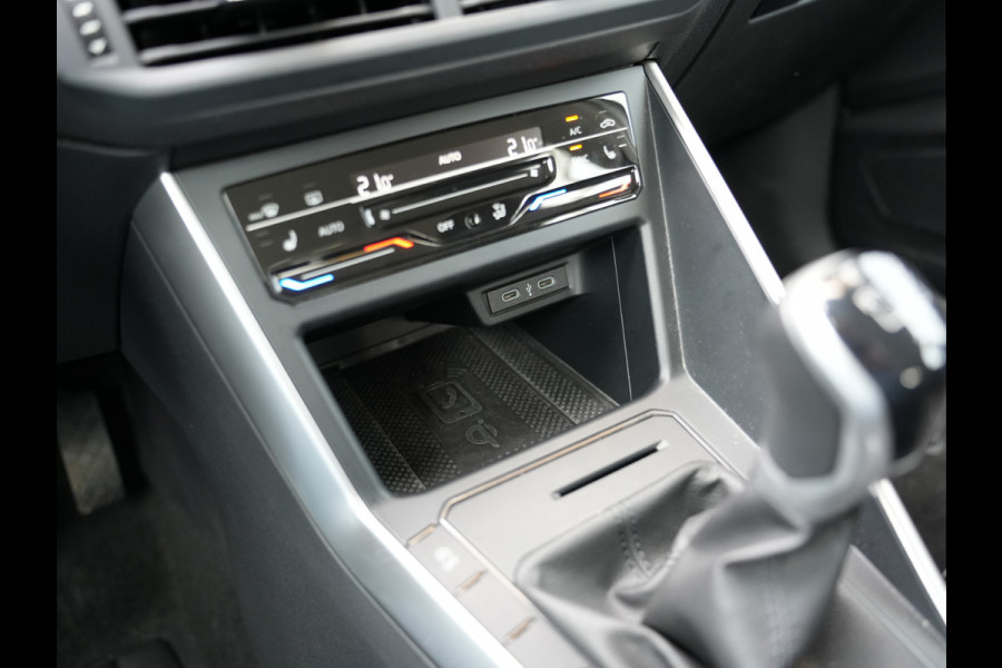Volkswagen Polo 1.0 TSI Life Business | Cruise Control Adaptief | Draadloze Telefoonlader |