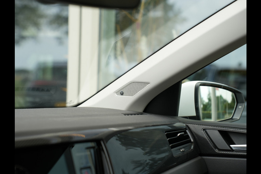 Volkswagen Polo 1.0 TSI Life Business | Cruise Control Adaptief | Draadloze Telefoonlader |