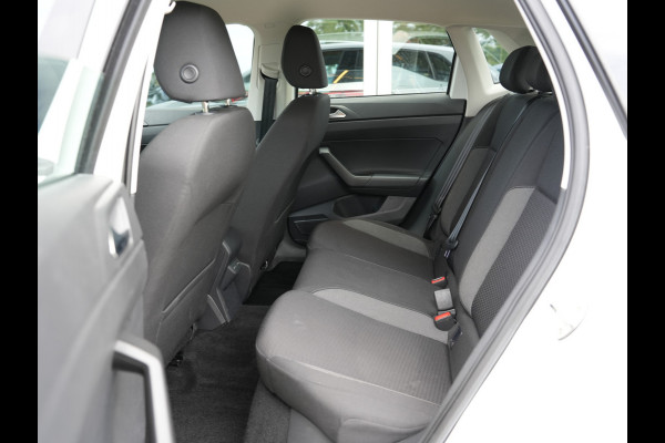 Volkswagen Polo 1.0 TSI Life Business | Cruise Control Adaptief | Draadloze Telefoonlader |