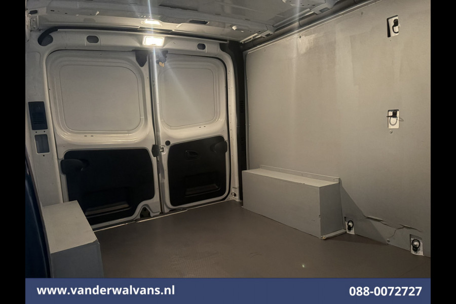 Renault Trafic 2.0 Blue dCi 131pk L2H1 Euro6 Airco | LED | Cruisecontrol | Parkeersensoren Bijrijdersbank