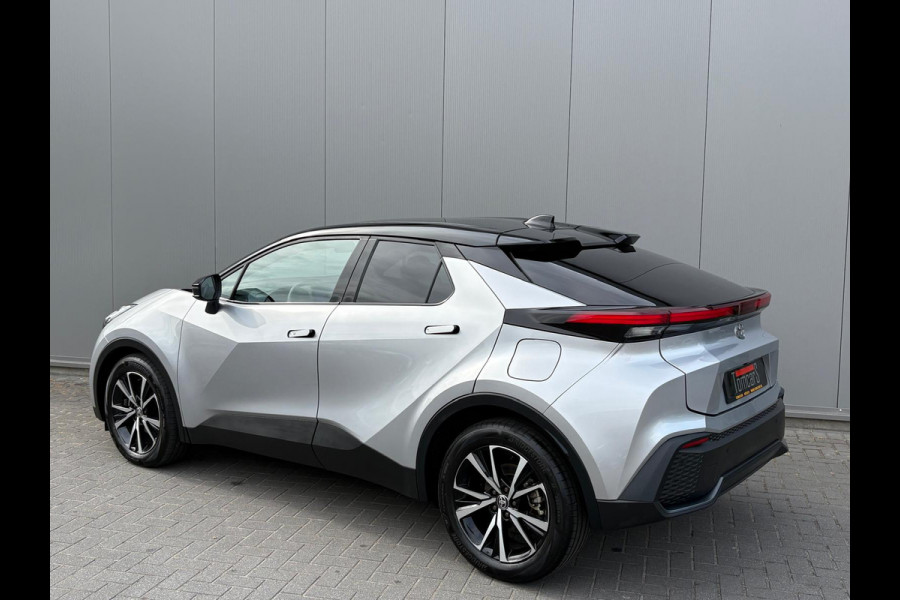 Toyota C-HR 1.8 Hybrid 140PK First Edition Bi-Tone/Winter-pack/Gr.-navigatie/Elektr.klep/Camera/Adapt.-cruise
