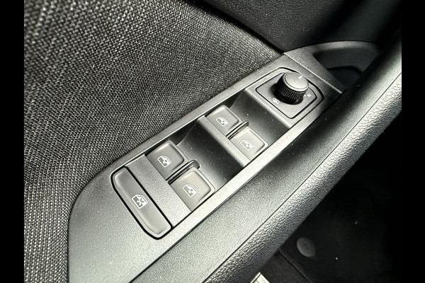 Škoda Kamiq 1.0 TSI Business Edition slechts 1369km!, Virt.Dash, Stoelverwarming