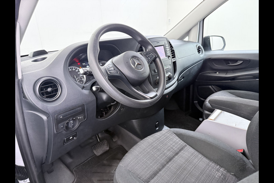 Mercedes-Benz Vito 114CDI Automaat Lang 2X Schuifdeur Trekhaak Imperiaal Navi Camera Cruise Control Airco Bluetooth Pdc Euro 6 Betonplex Vloer Wandbetimmering 1e Eigenaar Origineel Nederlandse Auto