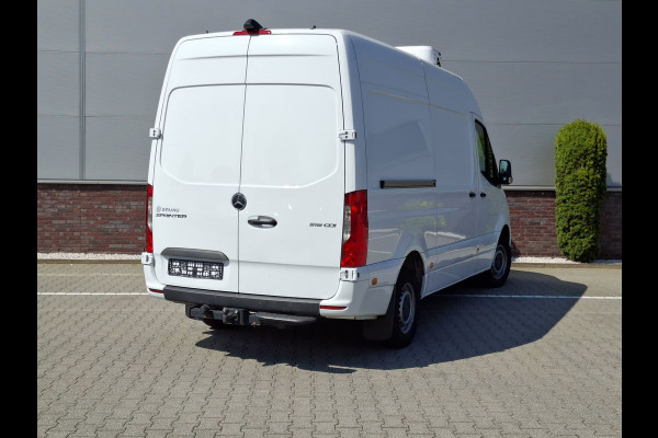 Mercedes-Benz Sprinter 319 CDI L2 H2 Koelwagen Dag en Nacht 3.5T Trekhaak (Wordt verwacht)