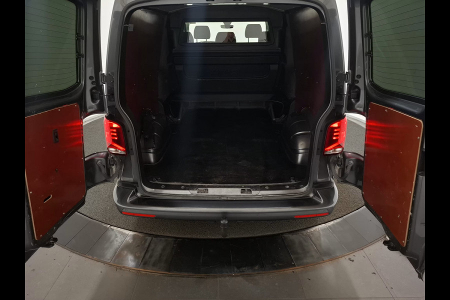 Volkswagen Transporter 2.0 TDI 150pk L2 H1 Bulli Automaat DC (Wordt verwacht)