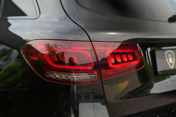 Mercedes-Benz GLC 200 4MATIC AMG Line Cruise Clima Leer/Alcantara Facelift model