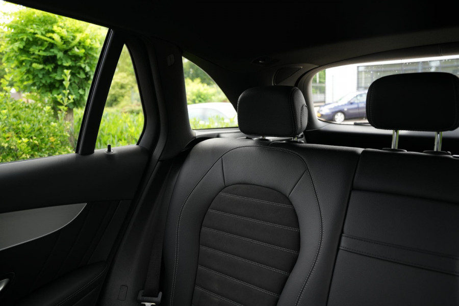 Mercedes-Benz GLC 200 4MATIC AMG Line Cruise Clima Leer/Alcantara Facelift model