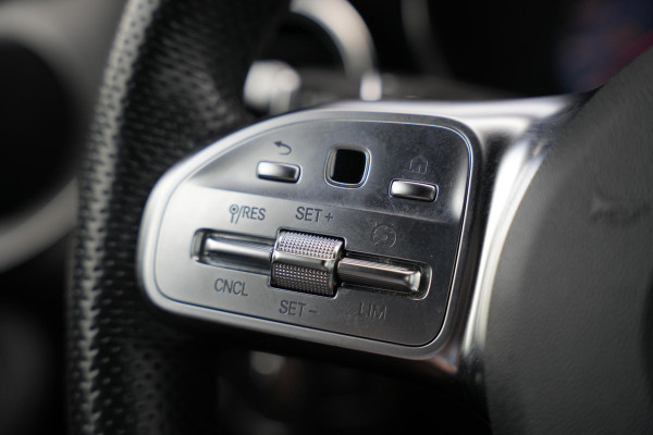 Mercedes-Benz GLC 200 4MATIC AMG Line Cruise Clima Leer/Alcantara Facelift model
