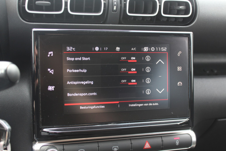Citroën C3 1.2 PureTech S&S Feel / Distr.riem VV / Trekhaak / Navigatie / Stoelverwarming / Cruise Control