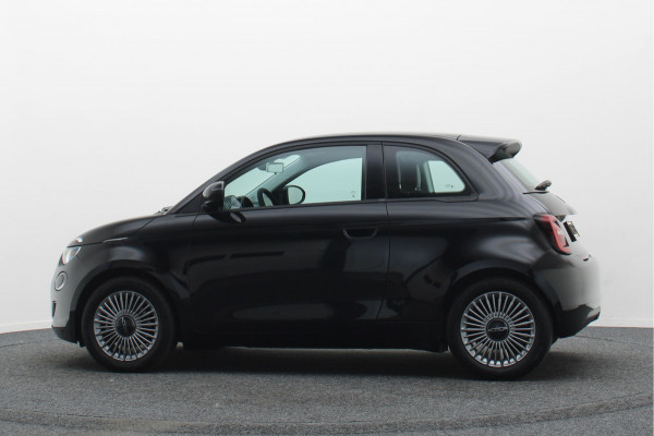 Fiat 500E Icon 42 kWh SOH 97%, Virtual Cockpit, Apple Carplay, Lane Assist, 16"