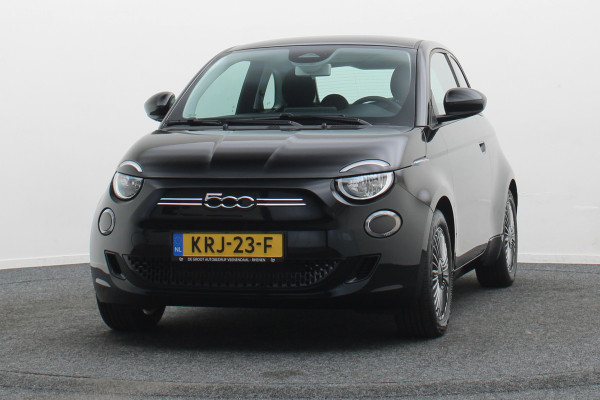 Fiat 500E Icon 42 kWh SOH 97%, Virtual Cockpit, Apple Carplay, Lane Assist, 16"