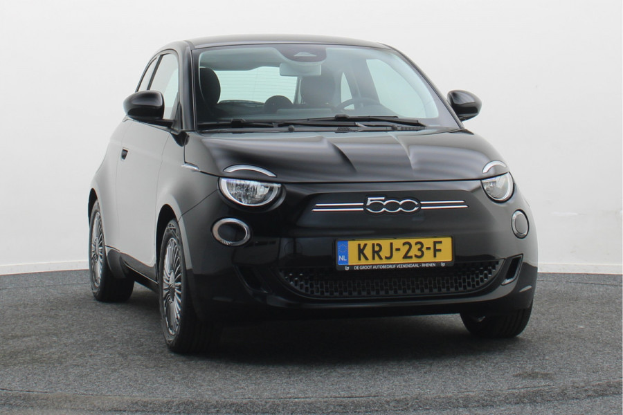Fiat 500E Icon 42 kWh SOH 97%, Virtual Cockpit, Apple Carplay, Lane Assist, 16"