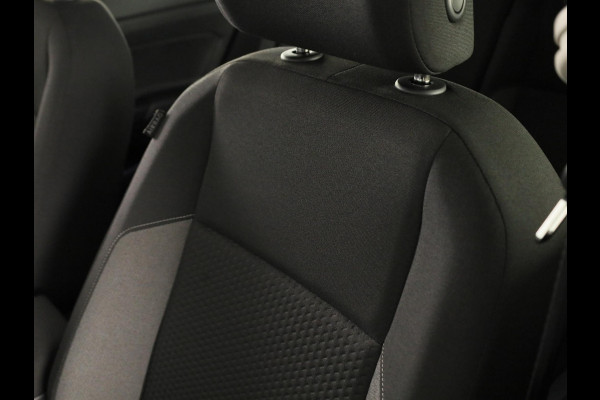 Volkswagen Taigo 1.0 TSI Life Edition 115 pk Automaat (DSG) | Verlengde garantie | Navigatie | Parkeersensoren | Achteruitrijcamera | Adaptieve cruise control |
