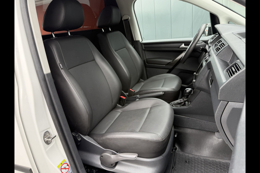 Volkswagen Caddy 1.4 TSI 131 PK BENZINE AUTOMAAT !! / BPM VRIJ / IMPERIAAL / TREKHAAK / INRICHTING / NAVI / AIRCO / CRUISE