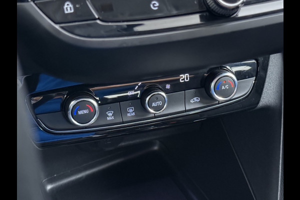 Opel CORSA-E 5Drs Elegance 50kWh Warmtepomp Navi Ecc Apple Carplay Android Auto Pdc Cruise Control SOH 90% Keyless Regen-Lichtsensor Lmv Led Isofix DAB Bluetooth Lane Assist 1e Eigenaar Origineel Nederlandse Auto