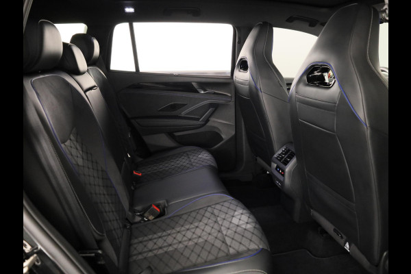 Volkswagen Tayron 1.5 eHybrid R-Line Edition 272 pk Automaat (DSG) | Verlengde garantie | Navigatie | Panoramadak | Trekhaak (wegklapbaar) | Parkeersensoren (Park assist) | Rondomzicht camera | Black Style pakket | R-Line |