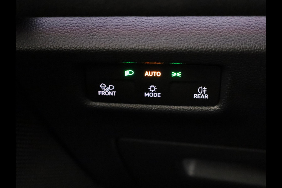 Volkswagen Tayron 1.5 eHybrid R-Line Edition 272 pk Automaat (DSG) | Verlengde garantie | Navigatie | Panoramadak | Trekhaak (wegklapbaar) | Parkeersensoren (Park assist) | Rondomzicht camera | Black Style pakket | R-Line |