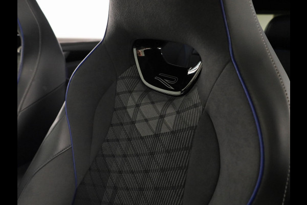 Volkswagen Tayron 1.5 eHybrid R-Line Edition 272 pk Automaat (DSG) | Verlengde garantie | Navigatie | Panoramadak | Trekhaak (wegklapbaar) | Parkeersensoren (Park assist) | Rondomzicht camera | Black Style pakket | R-Line |