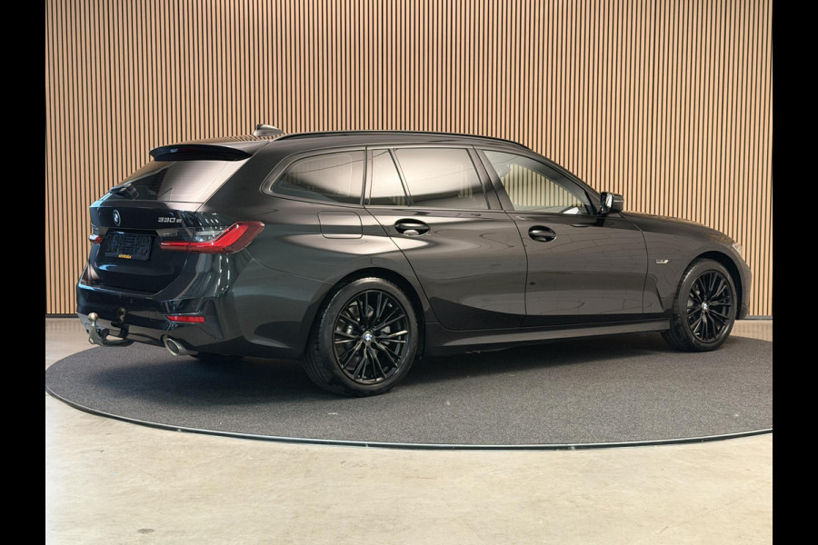 BMW 3 Serie Touring 330e xDrive Plugin-hybrid 292PK Aut. Sportline | Navi | Trekhaak | LED | PDC | Incl. garantie