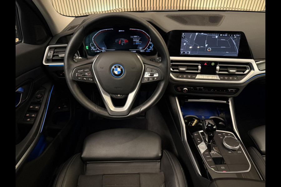 BMW 3 Serie Touring 330e xDrive Plugin-hybrid 292PK Aut. Sportline | Navi | Trekhaak | LED | PDC | Incl. garantie