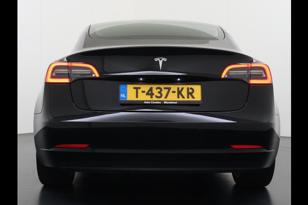 Tesla Model 3 Standard RWD Plus 60kWh Warmtepomp LFP-Accu SOH 93% AMD Ryzen™ ­Stuur+Stoelverwarming Navi Camera's Leder Adap.Cruise Elek.Achte Premium Luidsprekers Lmv 19" Led Panoramadak Google Maps® Elek.Stoelen+Memory 1e Eigenaar Origineel Nederlandse Auto