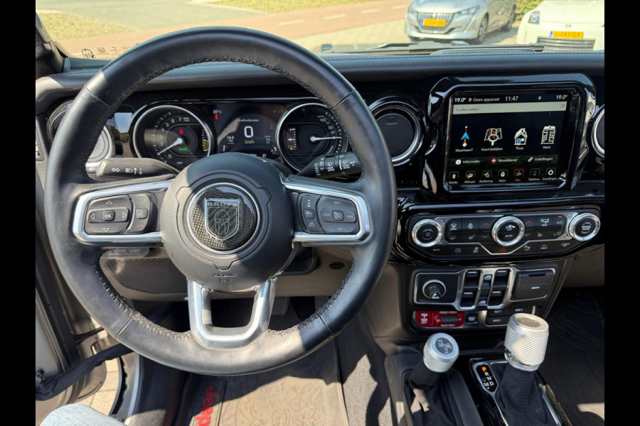 Jeep Wrangler BRUTE Richmond Sahara 4xe 380 | Hardtop/Soft top | Skyview