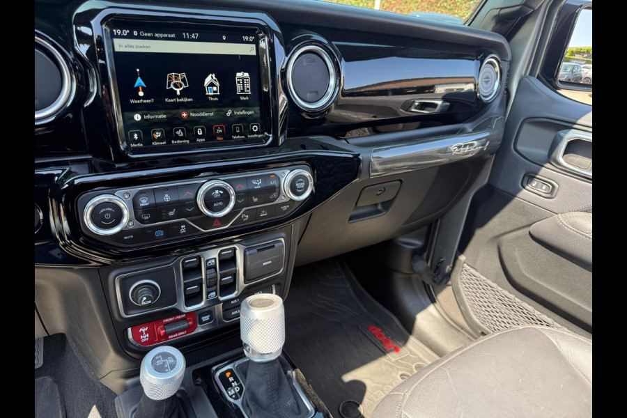 Jeep Wrangler BRUTE Richmond Sahara 4xe 380 | Hardtop/Soft top | Skyview