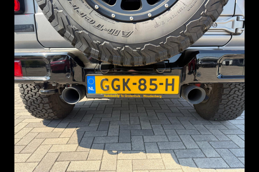 Jeep Wrangler BRUTE Richmond Sahara 4xe 380 | Hardtop/Soft top | Skyview