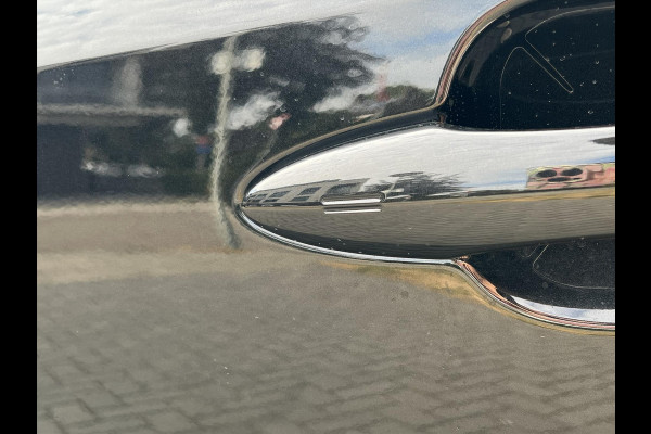 Toyota Corolla Touring Sports 140 Dynamic Plus | Stoel + Stuurverwarming, 17 inch, Parkeersensoren, Keyless, Groot scherm