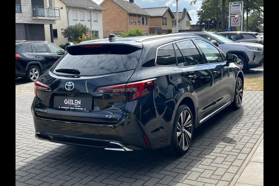 Toyota Corolla Touring Sports 140 Dynamic Plus | Stoel + Stuurverwarming, 17 inch, Parkeersensoren, Keyless, Groot scherm