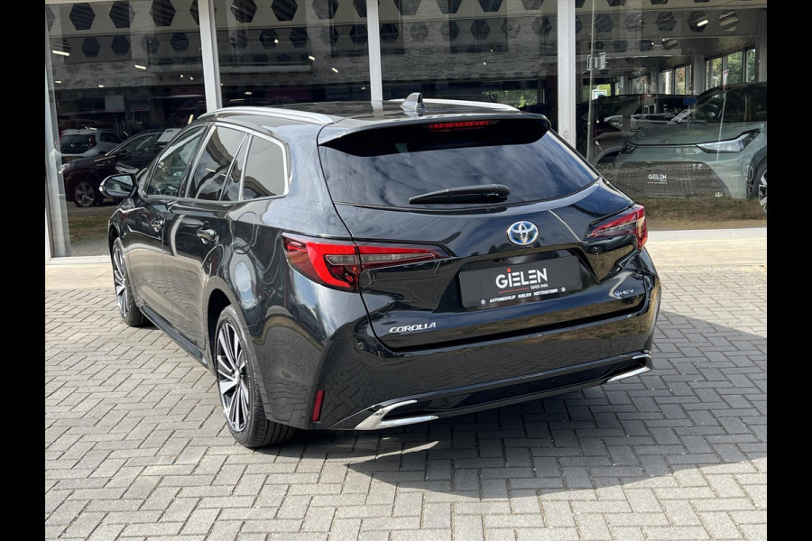 Toyota Corolla Touring Sports 140 Dynamic Plus | Stoel + Stuurverwarming, 17 inch, Parkeersensoren, Keyless, Groot scherm