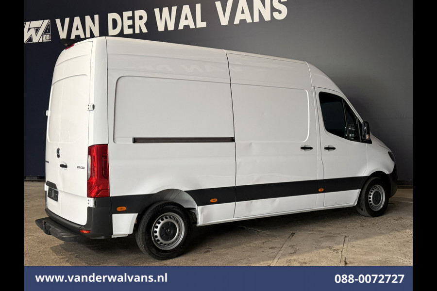 Mercedes-Benz Sprinter 211 CDI 115pk L2H2 Euro6 Airco | Trekhaak | Bijrijdersbank Bluetooth telefoonvoorbereiding