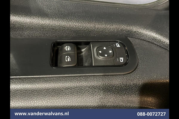 Mercedes-Benz Sprinter 317 CDI 170pk L3H2 Euro6 Airco | 2800kg Trekhaak | Bijrijdersbank Bluetooth telefoonvoorbereiding